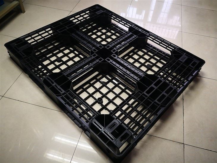 4 Way Entry Shipping Euro Plastic Pallets factory